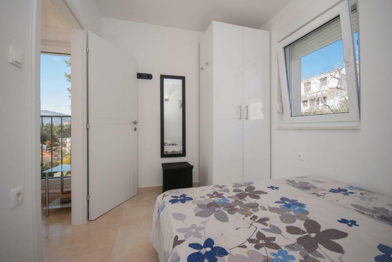 Apartment Adriatic - Saldun Trogir Kültér fotó